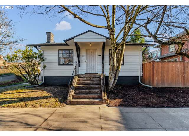 Property at 804 SE 38th Ave, Portland, OR 97214, 2 beds, 1 bath