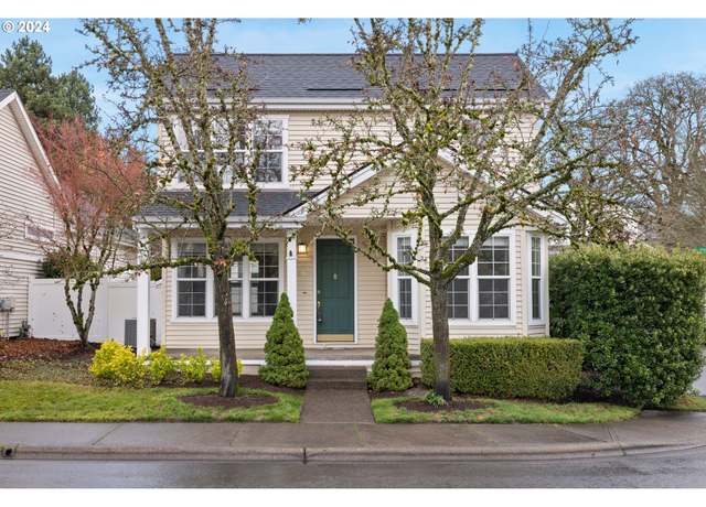 Property at 7509 SW Murray St, Wilsonville, OR 97070, 3 beds, 2.5 baths