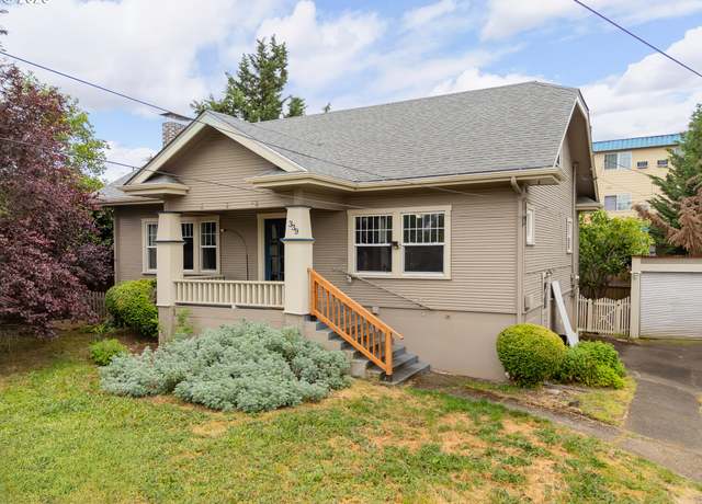 Property at 339 W Laurelwood Ct, Roseburg, OR 97470, 3 beds, 1 bath