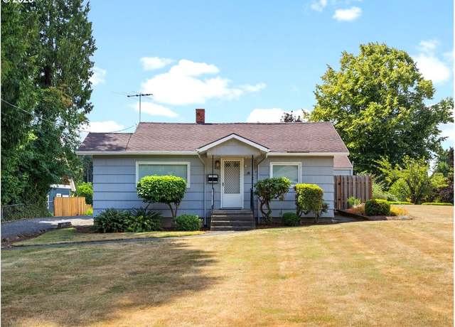 Property at 2696 SE Lake Rd, Milwaukie, OR 97222, 2 beds, 1 bath
