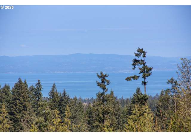 Property at 112 Chasewood Dr, Port Angeles, WA 98363