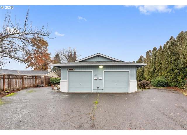Property at 220 SE 3rd Ave, Canby, OR 97013, 4 beds, 2 baths