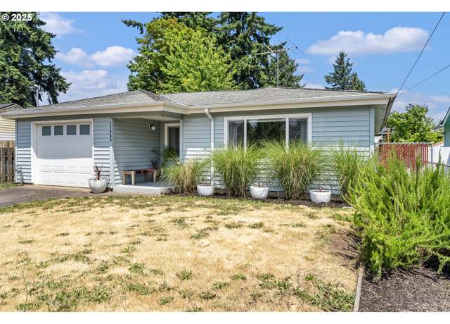 Property at 11535 SE Alder St, Portland, OR 97216, 3 beds, 1 bath
