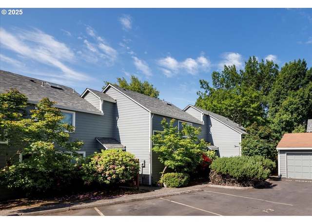 Property at 20454 SW Rosa Dr, Beaverton, OR 97078, 2 beds, 1.5 baths
