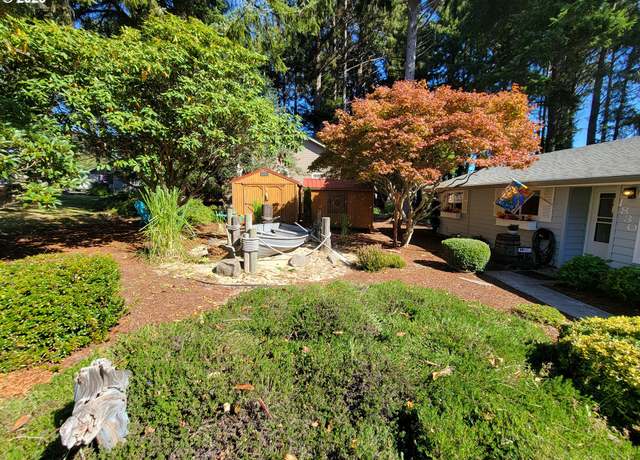 Property at 1830 NW 35th Pl, Lincoln City, OR 97367, 3 beds, 2 baths