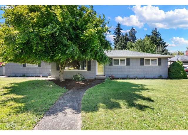 Property at 2960 Dalewood St, Eugene, OR 97404, 3 beds, 1.5 baths