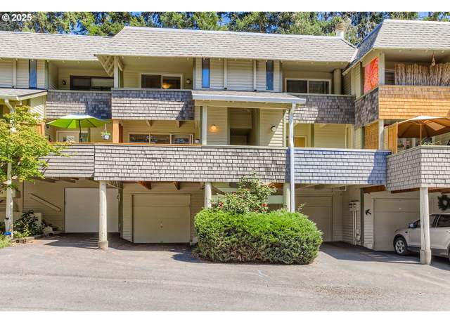 Property at 19675 NW Quail Hollow Dr, Portland, OR 97229, 2 beds, 1.5 baths