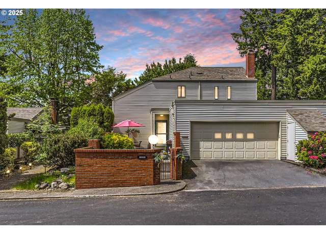 Property at 16515 SW Monaco Ln, Portland, OR 97224, 2 beds, 2.5 baths