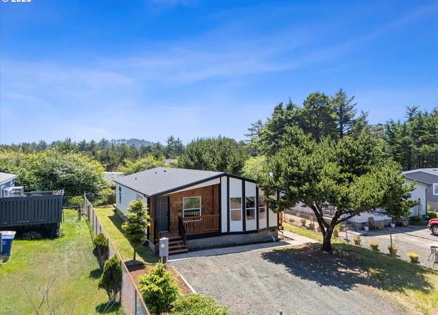 Property at 20 NE 72nd St, Newport, OR 97365, 3 beds, 2 baths