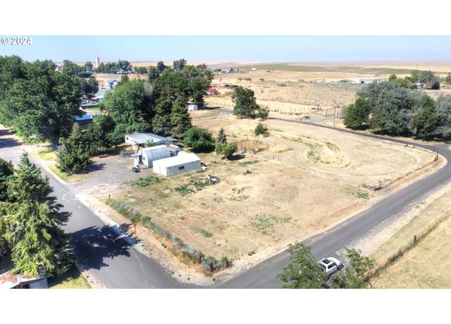 Property at 404 NW Second St, Grass Valley, OR 97029, 3 beds, 2 baths