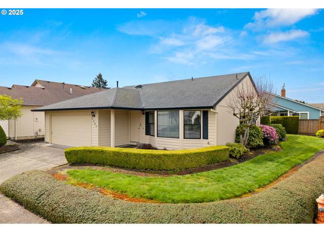 Property at 2245 NE 157th Ave, Portland, OR 97230, 2 beds, 2 baths