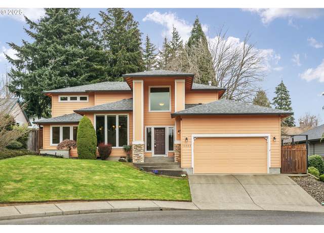 Property at 14822 SE Brightwood Ave, Milwaukie, OR 97267, 3 beds, 2 baths