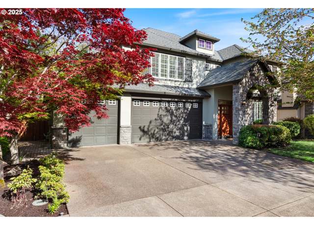 Property at 28042 SW Flynn St, Wilsonville, OR 97070, 4 beds, 3 baths