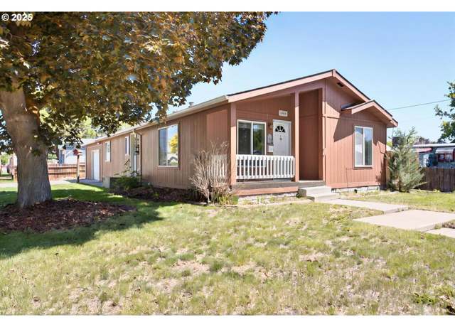 Property at 1080 Baker St, Baker City, OR 97814, 3 beds, 2 baths