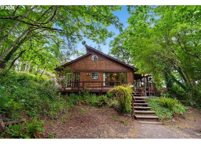 Property at 581 Geranium St, Kalama, WA 98625, 3 beds, 2 baths