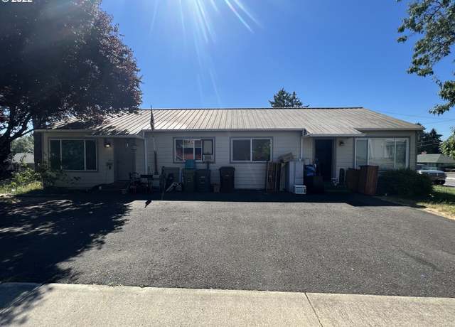 Property at 103 Oakwood Rd, St. Helens, OR 97051, 4 beds, 2 baths