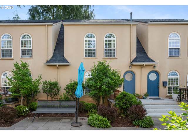 Property at 909 NE Brazee St #16, Portland, OR 97212, 2 beds, 1 bath