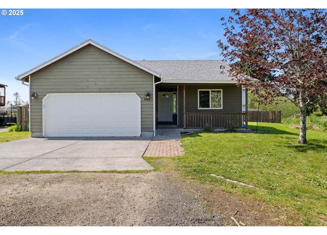 Property at 585 N Main Ave, Warrenton, OR 97146, 3 beds, 2 baths
