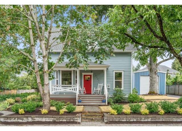 Property at 16287 Jada Way, Oregon City, OR 97045, 4 beds, 2 baths