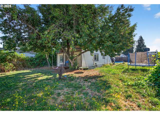 Property at 500 N Main St, Newberg, OR 97132, 3 beds, 1 bath