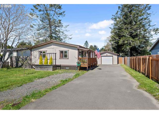 Property at 1167 4th St NE, Bandon, OR 97411, 2 beds, 2 baths