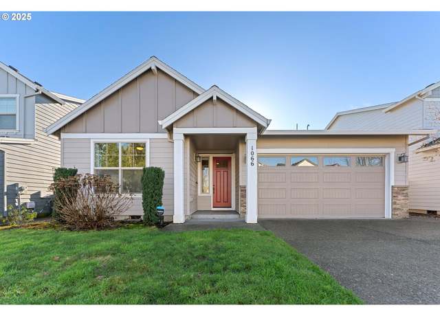 Property at 1066 Vista Oaks Dr, Forest Grove, OR 97116, 3 beds, 2 baths