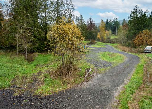 Property at 148 Ball Park Dr, Kelso, WA 98626