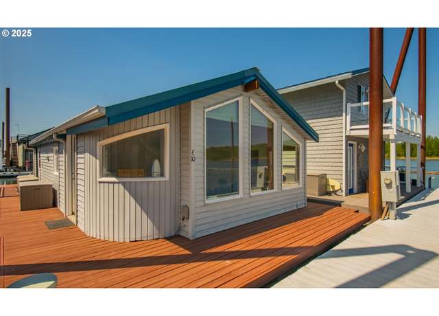 Property at 19609 NE Marine Dr Unit E -10, Gresham, OR 97230, 1 bed, 1 bath