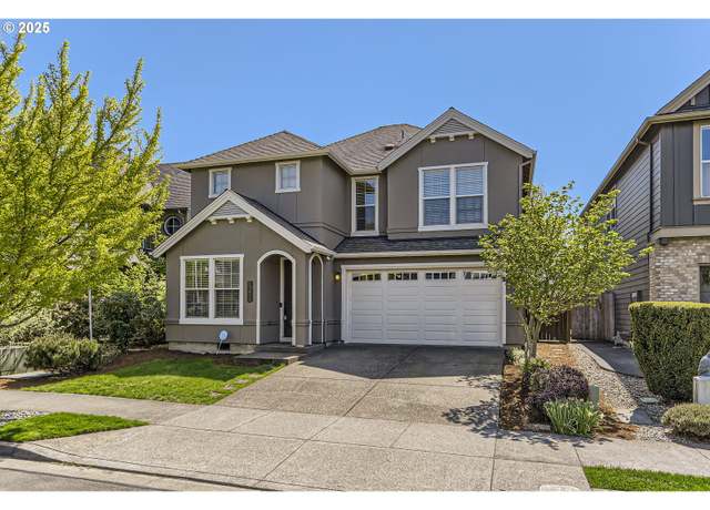 Property at 15610 SE Kingbird Dr, Happy Valley, OR 97015, 3 beds, 2.5 baths