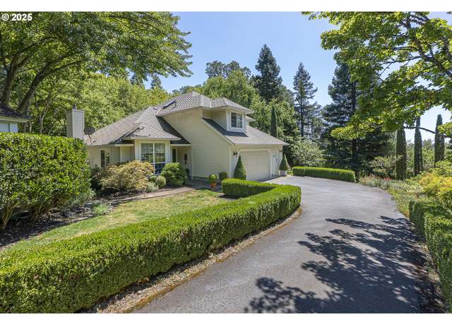 Property at 2770 NE Roberts Ln, Newberg, OR 97132, 3 beds, 2.5 baths