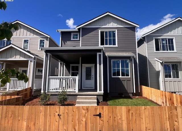 Property at 1215 Parkside Ave, Woodburn, OR 97071, 3 beds, 2.5 baths