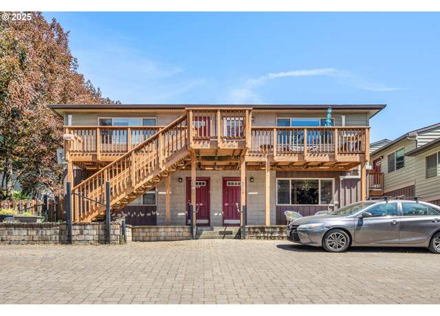 Property at 6916 N Philadelphia Ave, Portland, OR 97203, 2 beds, 1 bath