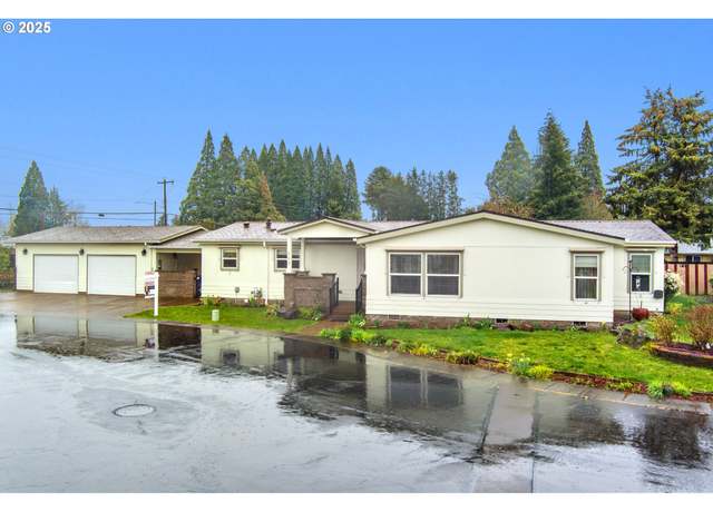 Property at 698 Royalty Cir, Salem, OR 97301, 3 beds, 2.5 baths