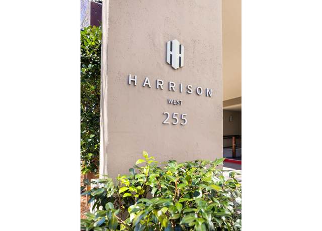 Property at 255 SW Harrison St Unit 12A, Portland, OR 97201, 1 bed, 1 bath