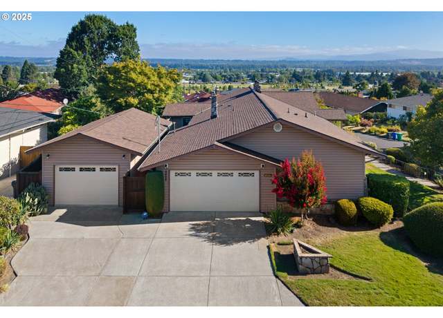 Property at 12629 NE Rose Pkwy, Portland, OR 97230, 4 beds, 3.5 baths