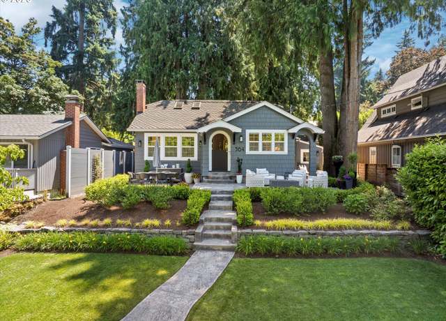 Property at 364 Northshore Rd, Lake Oswego, OR 97034, 3 beds, 2 baths