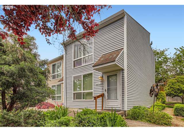 Property at 6916 NE 43rd St Unit 6-A, Vancouver, WA 98661, 2 beds, 1.5 baths