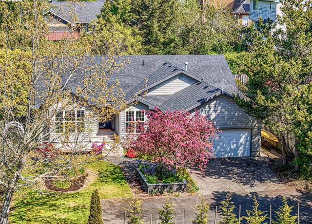 Property at 1700 Huckleberry Dr, Seaside, OR 97138, 3 beds, 2 baths