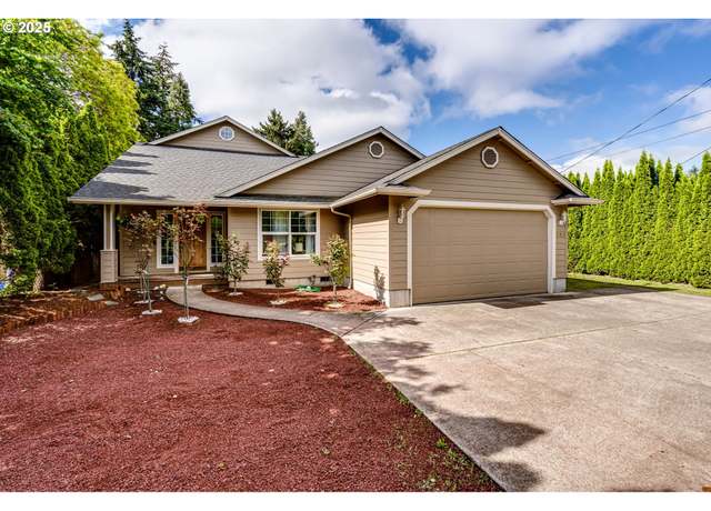 Property at 296 Irving Rd, Eugene, OR 97404, 4 beds, 3 baths