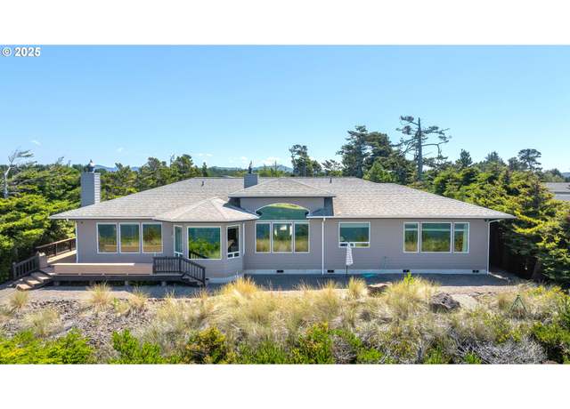 Property at 1 Marielle Ln, Florence, OR 97439, 3 beds, 3.5 baths