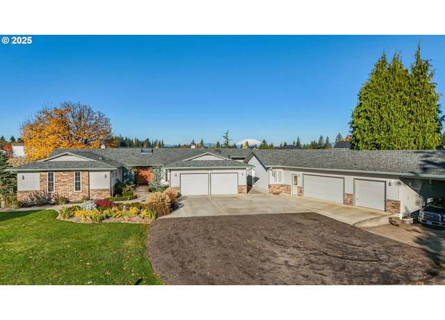 Property at 4212 NE 179th St, Vancouver, WA 98686, 4 beds, 3.5 baths