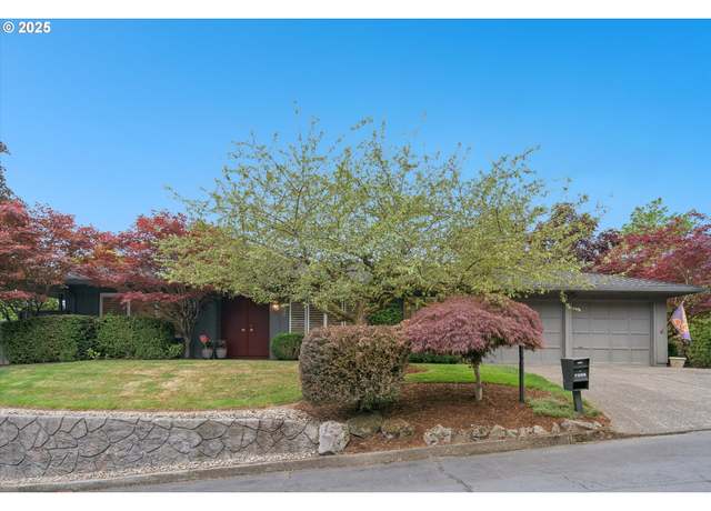 Property at 7398 SW Eastmoor Ter, Portland, OR 97225, 2 beds, 2 baths
