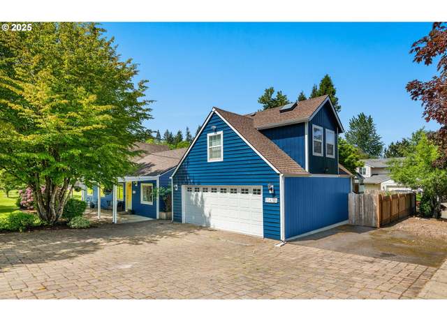 Property at 6543 SE Borwick St, Hillsboro, OR 97123, 4 beds, 4 baths