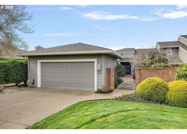 Property at 32645 SW Lake Point Ct, Wilsonville, OR 97070, 2 beds, 2 baths