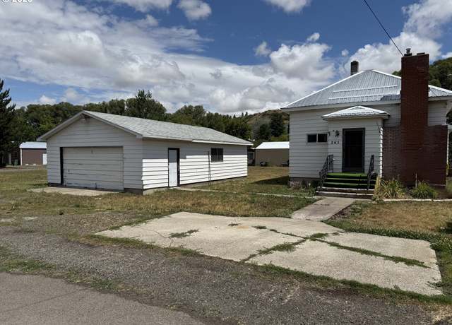 Property at 265 N 4th Ave, Elgin, OR 97827, 3 beds, 1 bath