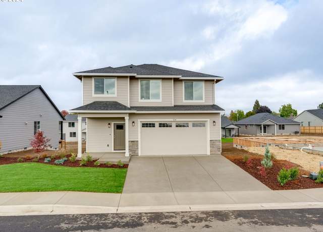 Property at 520 E Fourth St, Yamhill, OR 97148, 4 beds, 2.5 baths