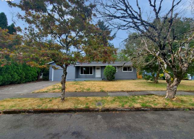 Property at 13050 SE Morrison St, Portland, OR 97233, 3 beds, 1 bath