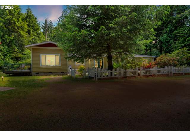 Property at 4884 N Loftus Rd, Florence, OR 97439, 4 beds, 3 baths