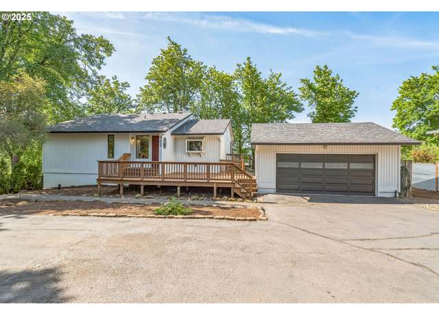 Property at 433 Telford Rd, Oregon City, OR 97045, 3 beds, 2 baths