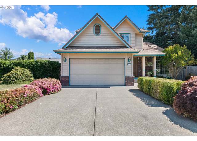 Property at 1510 Bohemia Pl, Cottage Grove, OR 97424, 3 beds, 2.5 baths